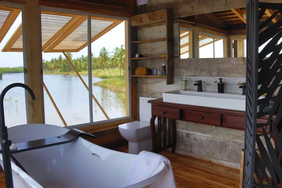 Natura Luxury Lodge Ouidah Exteriör bild